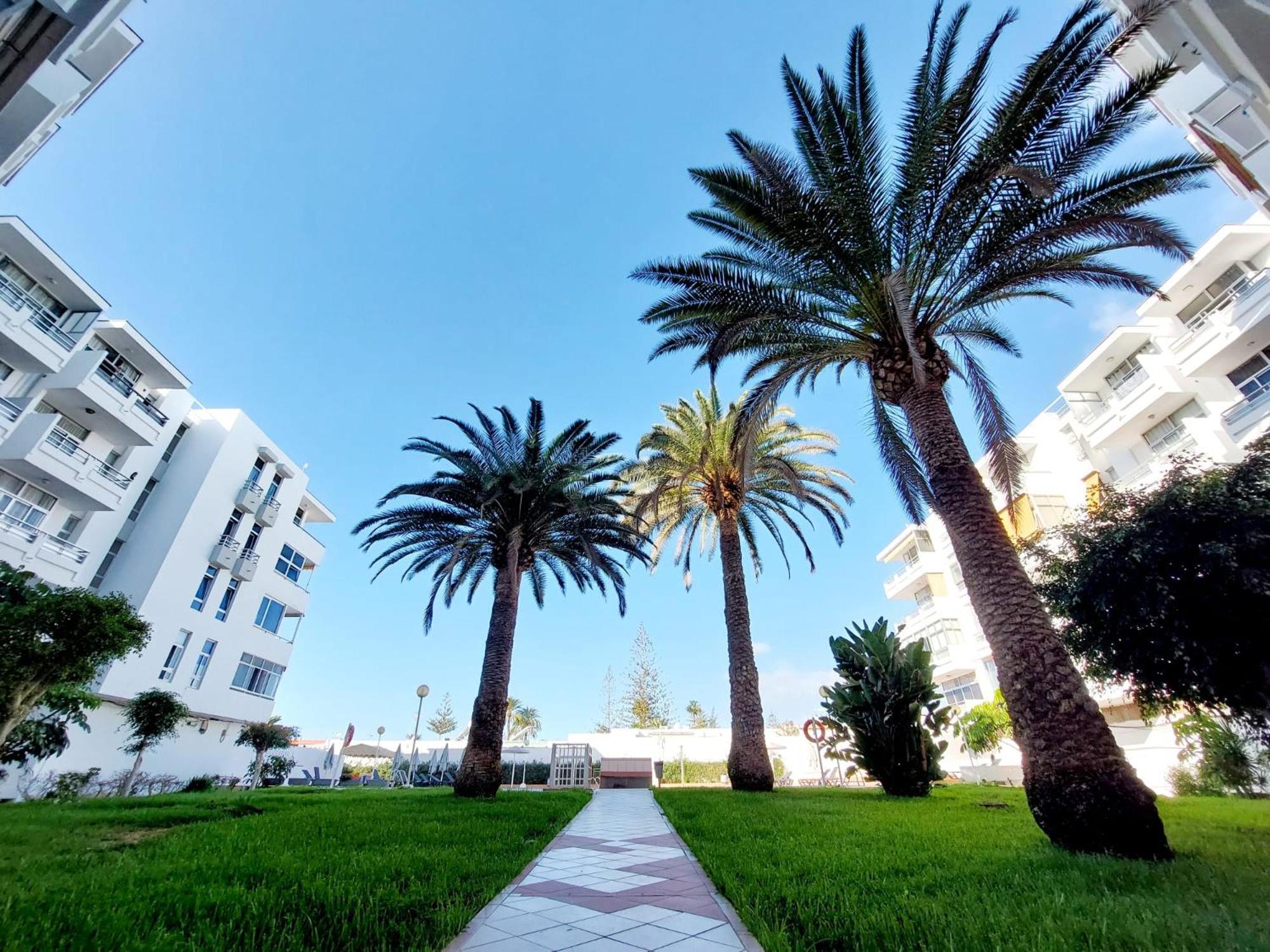 Apartamento Centrico Con Playa Y Piscina Playa del Ingles  Exterior photo